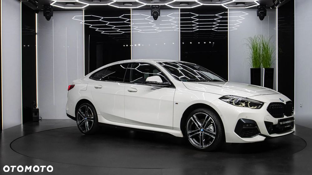 BMW Seria 2 218i M Sport - 10