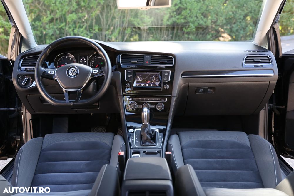 Volkswagen Golf 1.4 TSI Comfortline DSG - 16