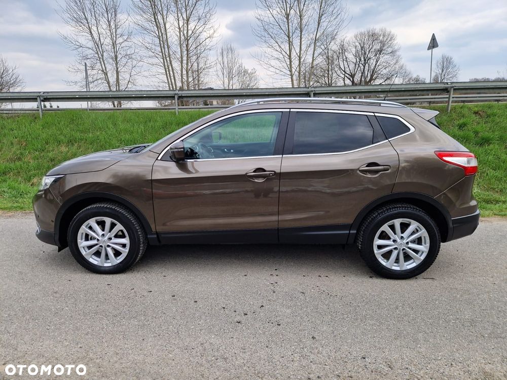 Nissan Qashqai - 2