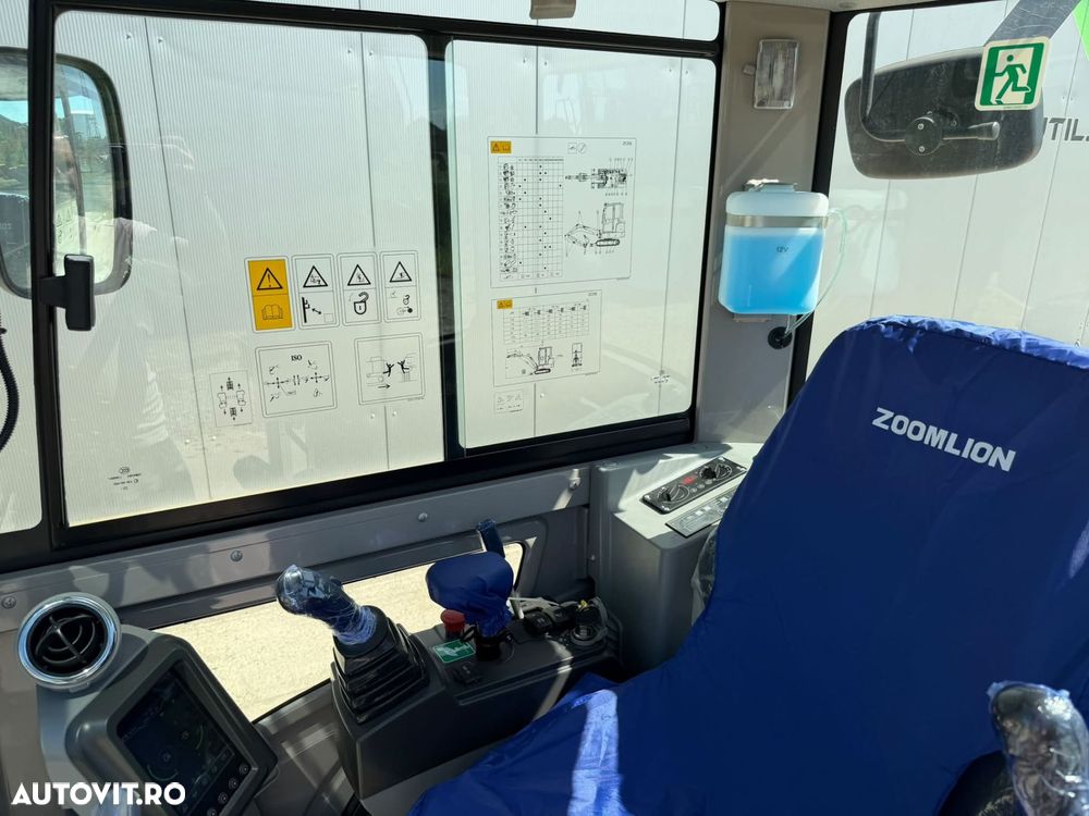 Zoomlion ZE20GU Miniexcavator - 9