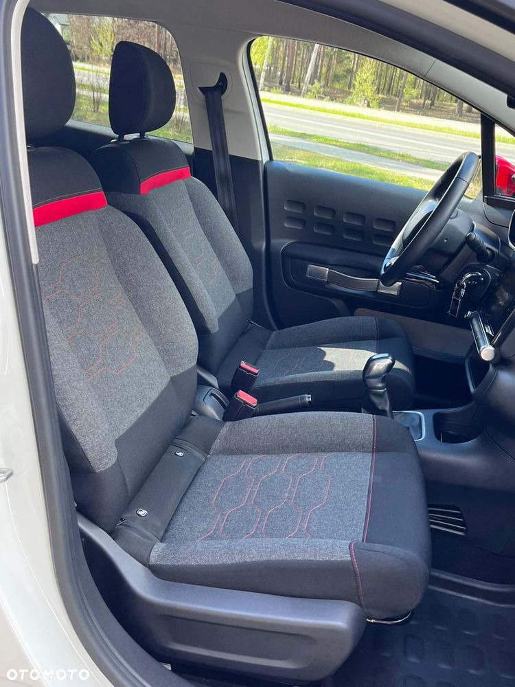 Citroën C3 1.2 PureTech Shine S&S - 10