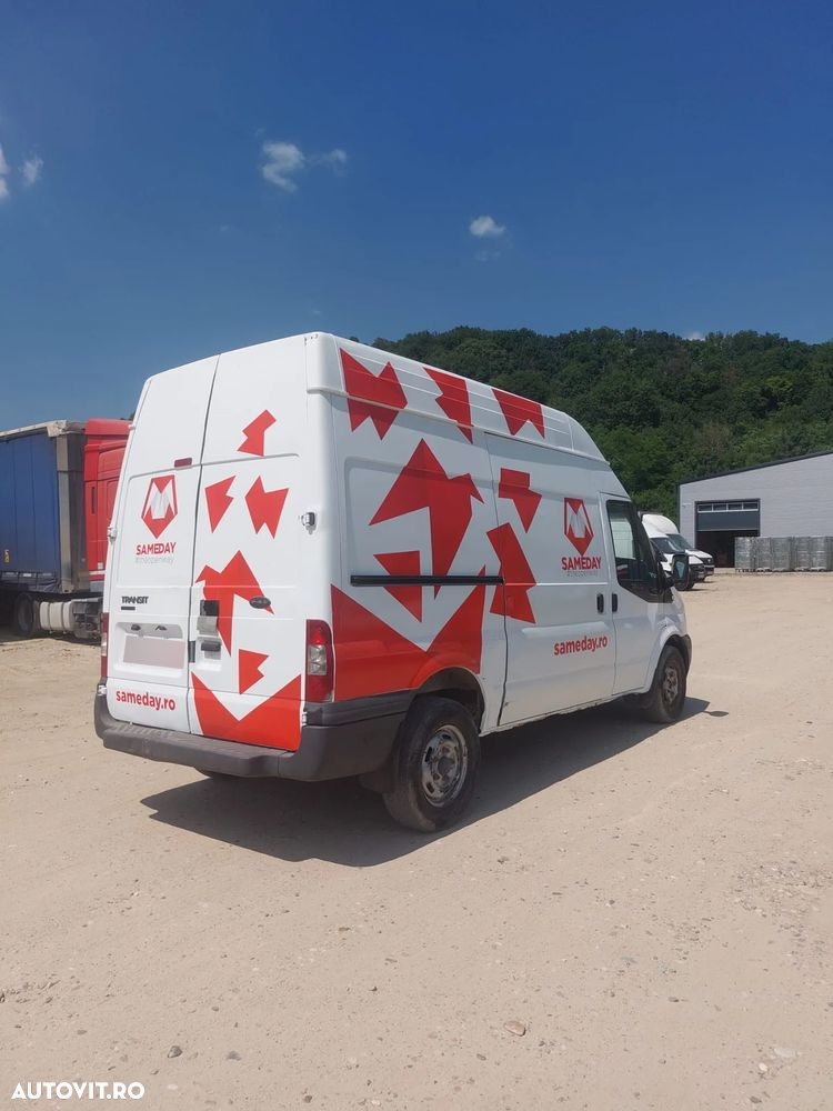 Ford Transit - 6