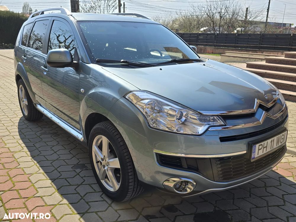 Citroën C-Crosser - 2