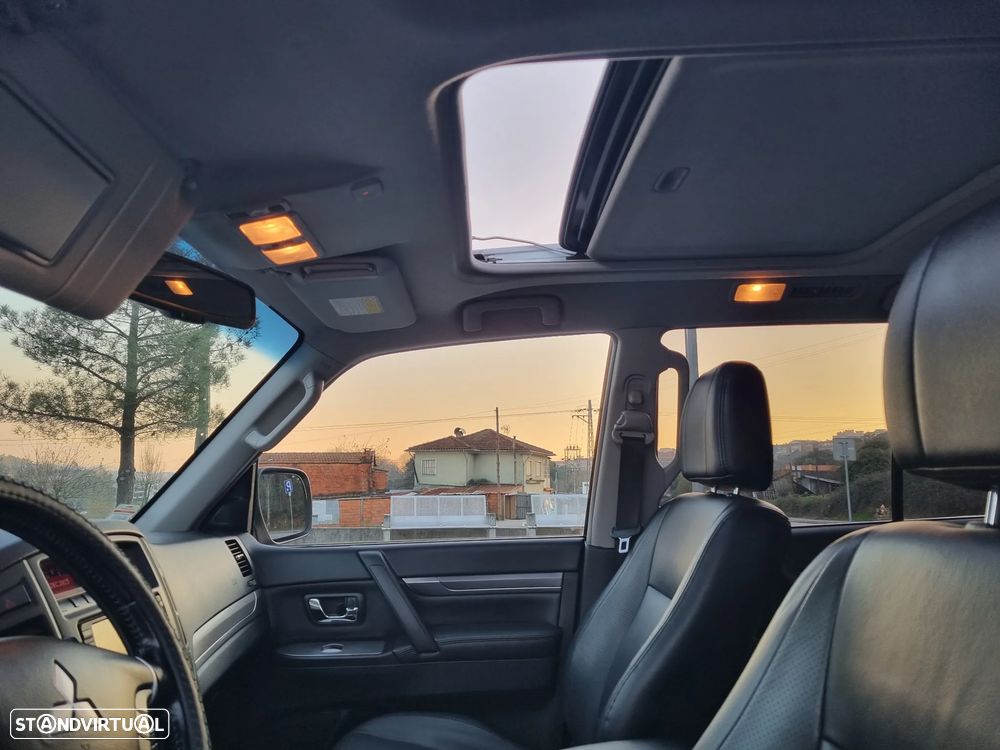 Mitsubishi Pajero 3.2 DI-D Intense CA - 19