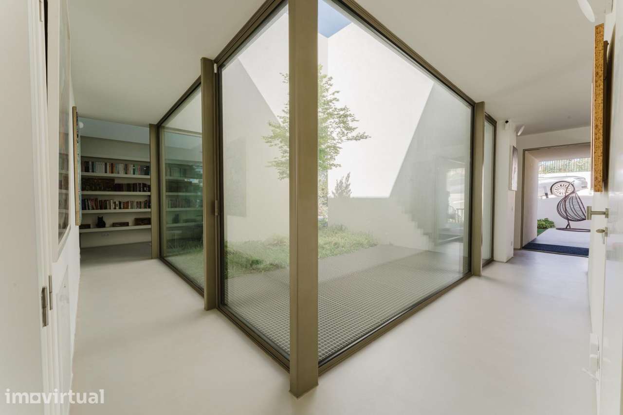 Moradia T4 de Luxo com Piscina Privativa e Sauna na Guia, Cascais - Grande imagem: 5/52