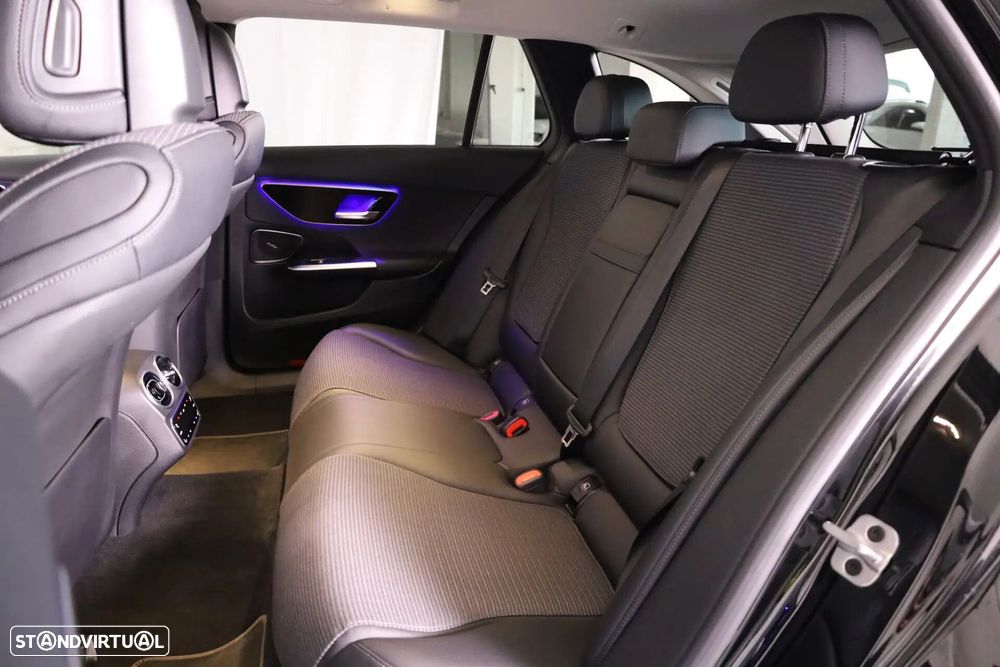 Mercedes-Benz C 300 e T 9G-TRONIC Avantgarde - 28