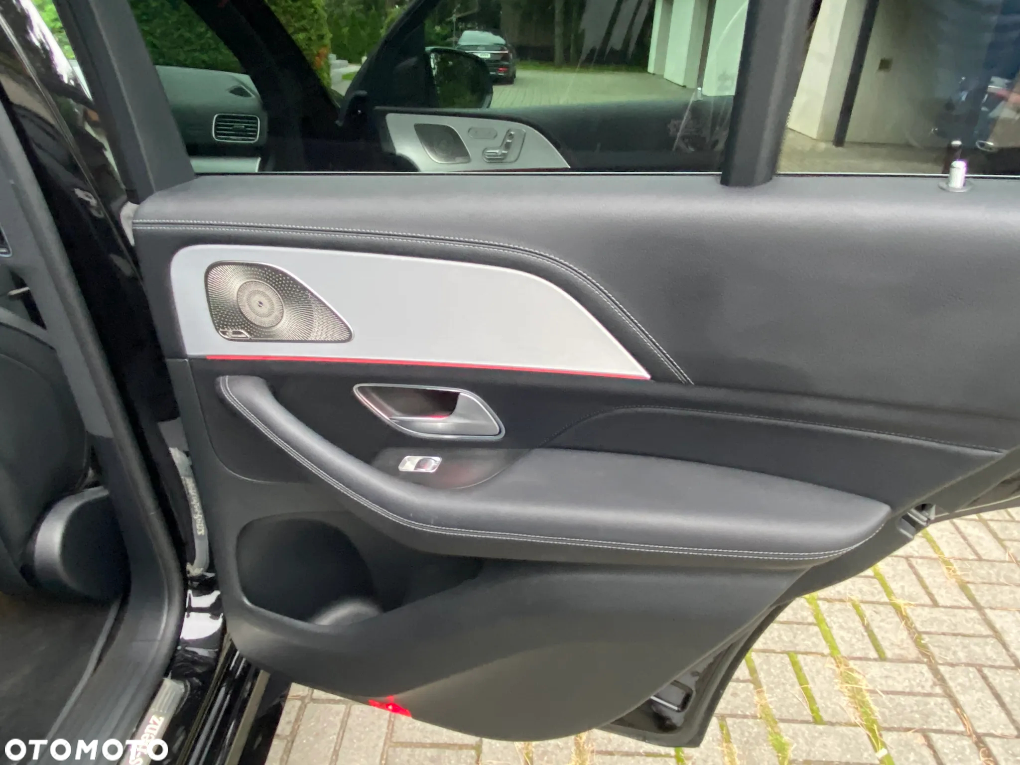Mercedes-Benz GLE - 21