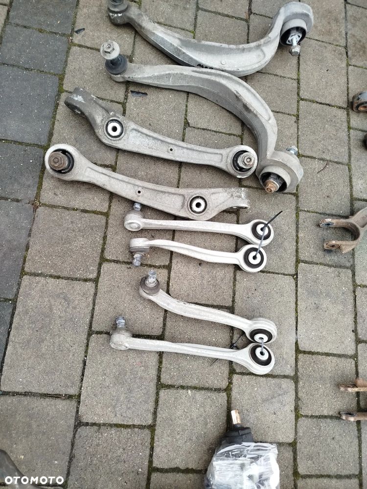 Audi A4 B8 1.8 2.0  zawieszenie wahacze amortyzatora sprężyny maglownica - 4