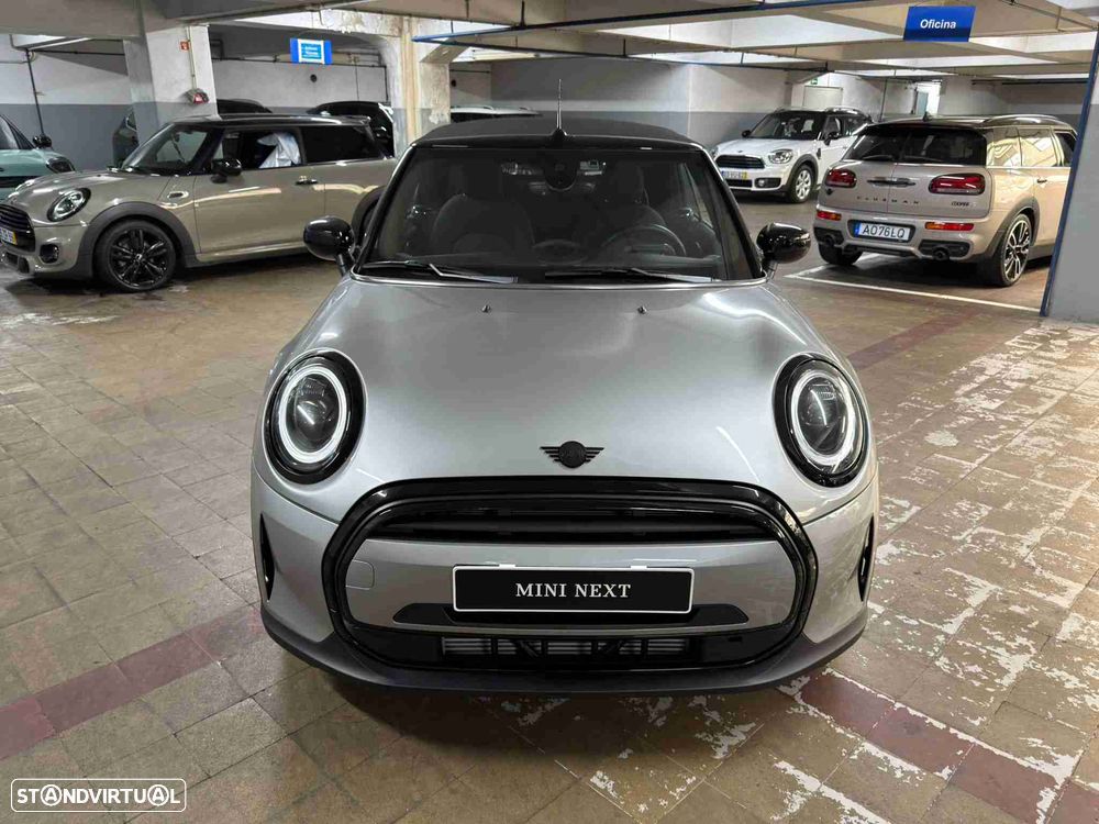 MINI Cabrio Cooper Premium Classic Auto - 13