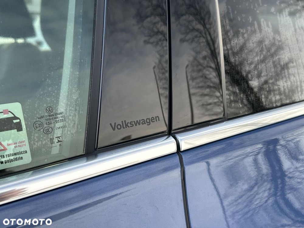 Volkswagen Golf - 39