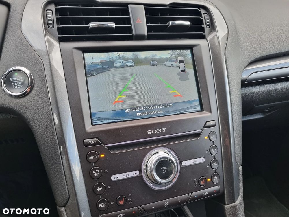 Ford Mondeo SW 2.0 Hybrid Titanium - 20