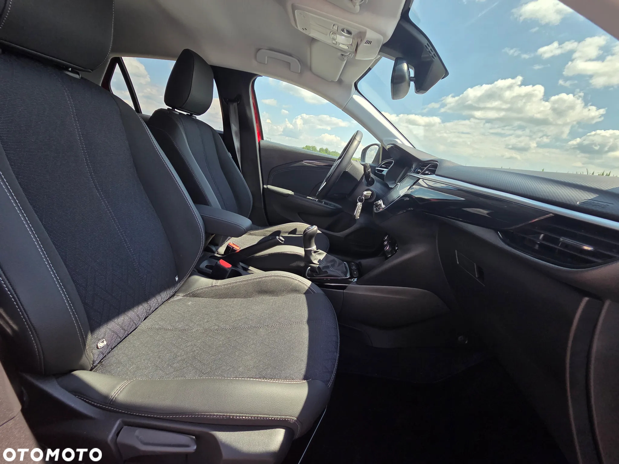 Opel Corsa 1.2 Start/Stop Elegance - 28