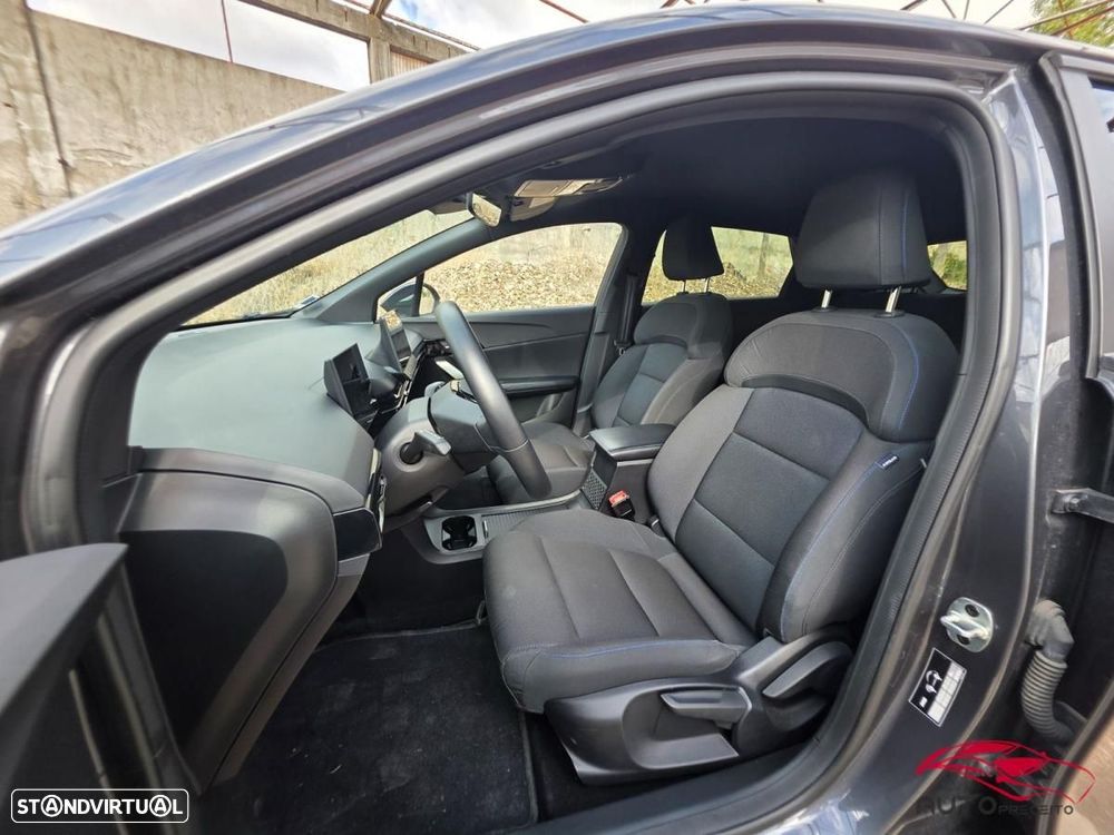 MG MG4 64 kWh Comfort - 10