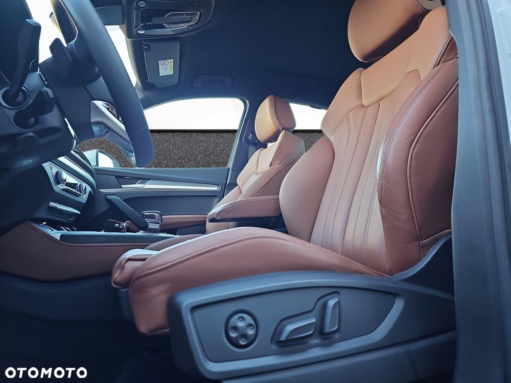 Audi Q5 Sportback - 10