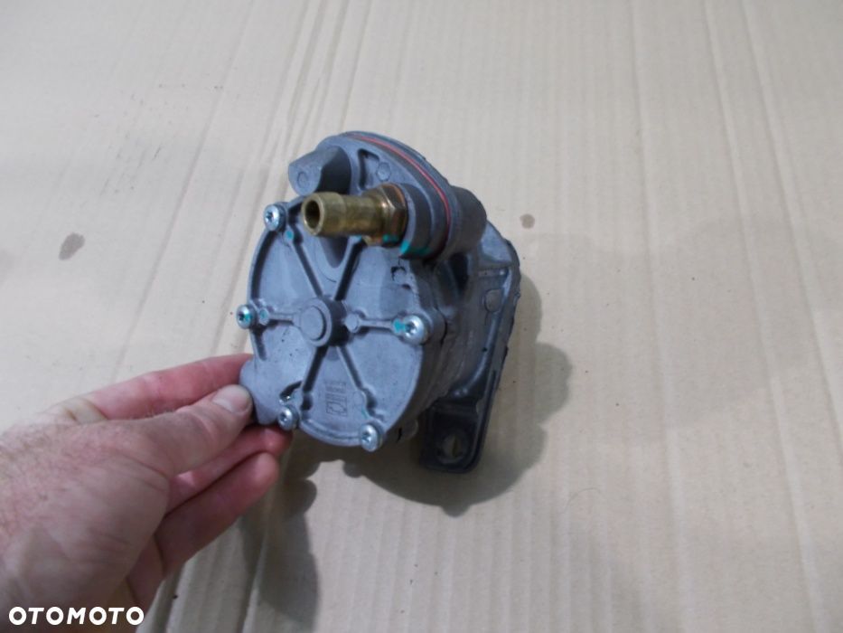 Volkswagen CRAFTER T4 LT 2.5 TDI vacum pompa Oryginał idealna - 2