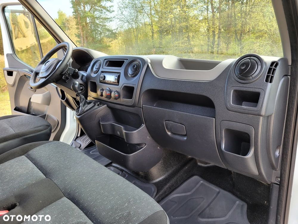 Renault Master - 33