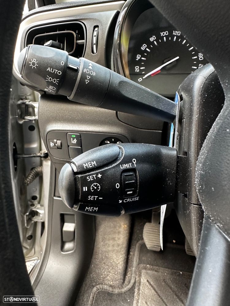 Citroën C3 1.2 PureTech Feel - 8
