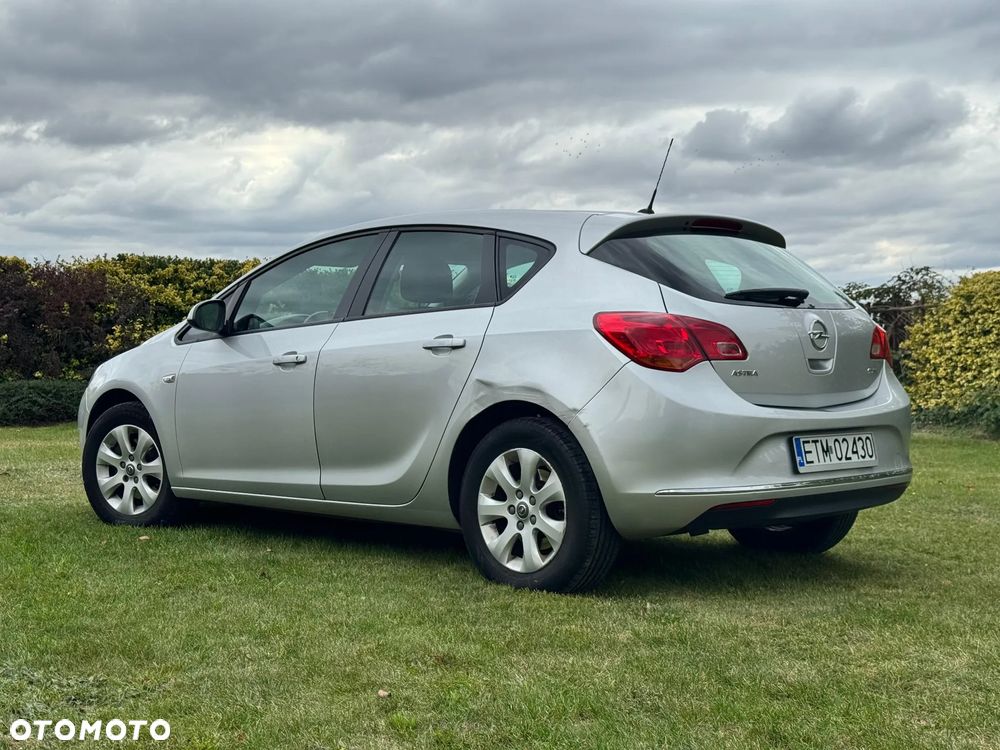 Opel Astra V 1.6 CDTI Dynamic - 7