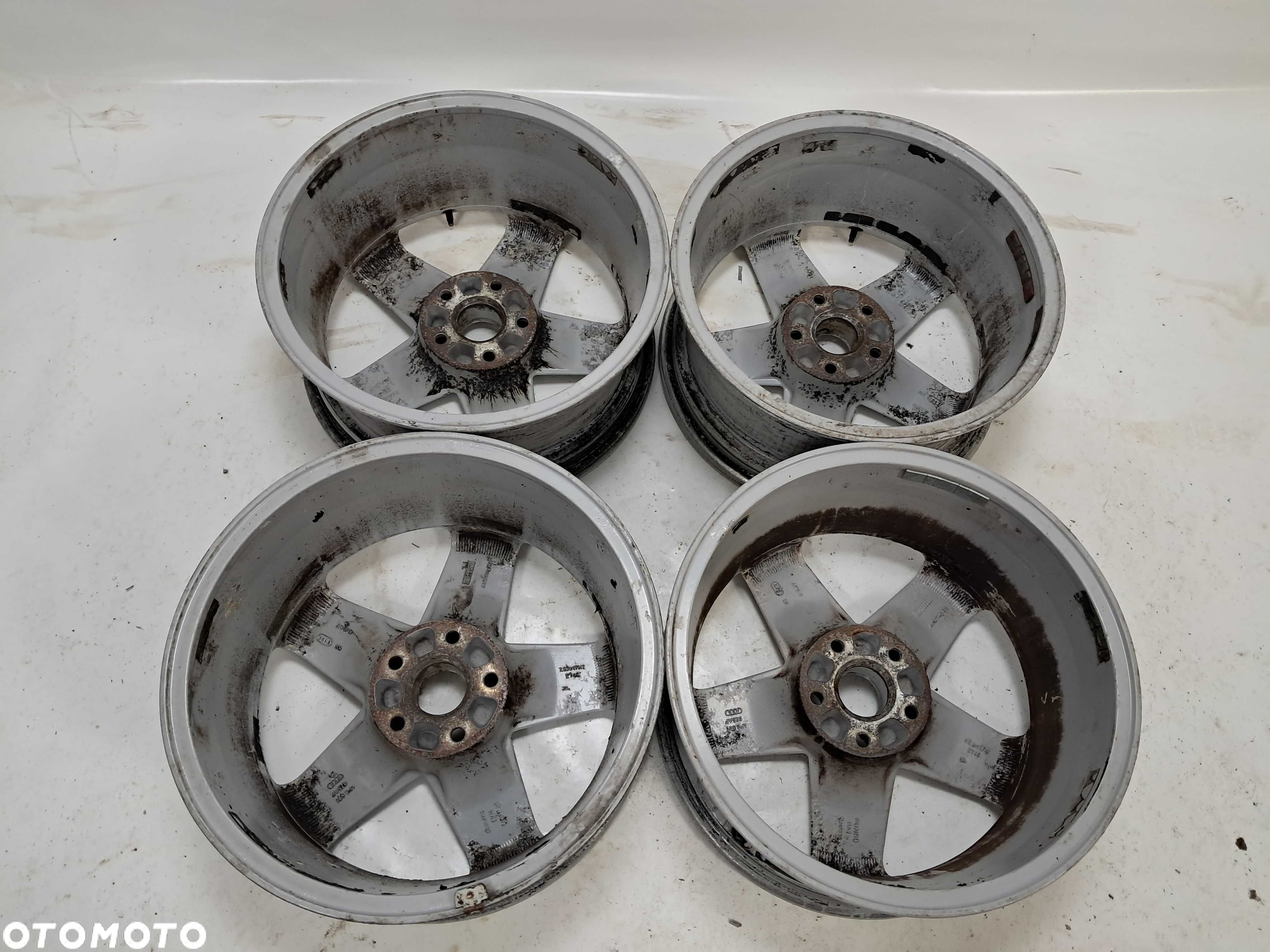 Felgi oryginał 4 szt AUDI A6 C6 A4  7,5 X 17 ET45 5X112 - 6