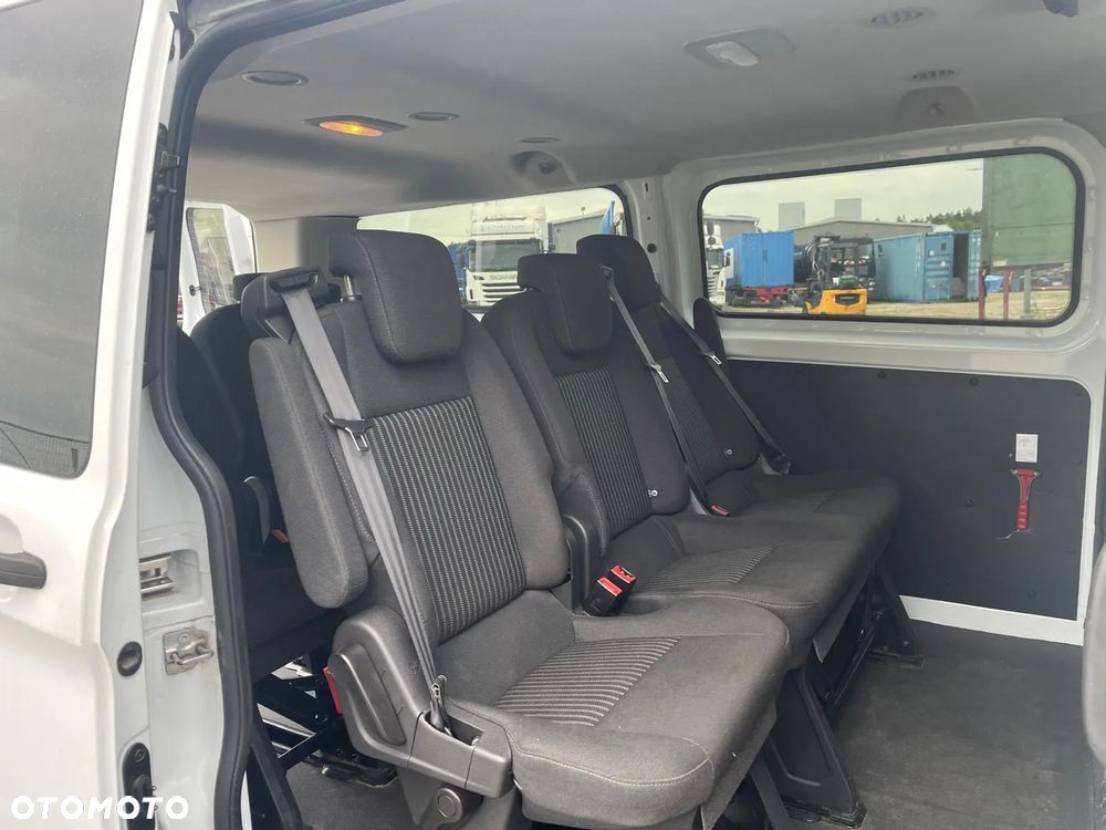 Ford Transit Custom - 12