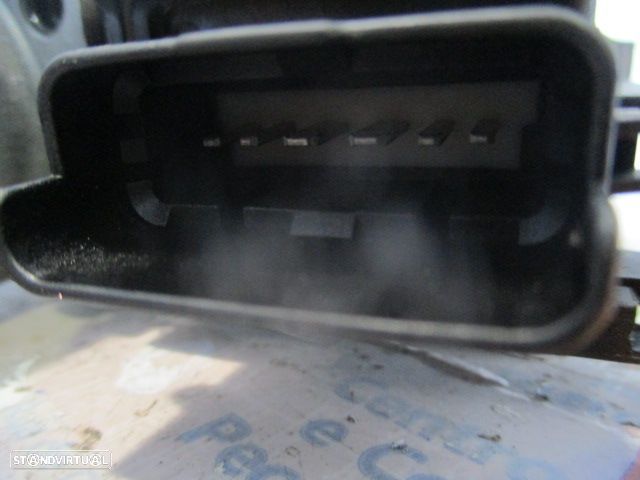 Motor Elevador Vidro 834602R210  0130822599 HYUNDAI I30 2010 1.6CRDI  16V 115CV 5P CINZA T DRT - 4