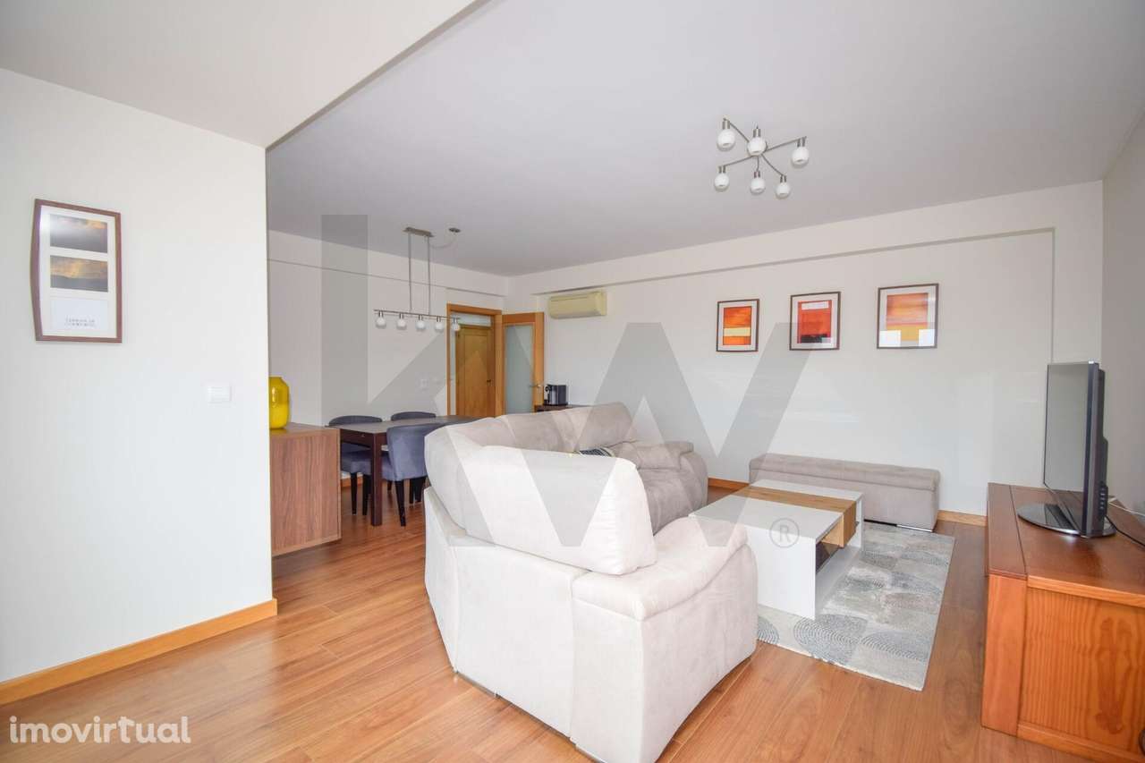 Apartamento T2 com duas suítes, totalmente mobilado e equipado. - Grande imagem: 5/35