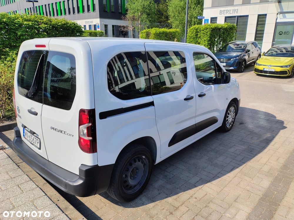 Toyota Proace City Verso 1.5 D-4D Family - 3