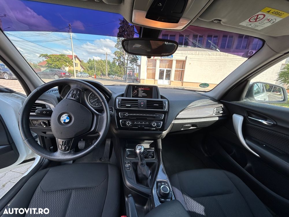 BMW Seria 1 118i - 10