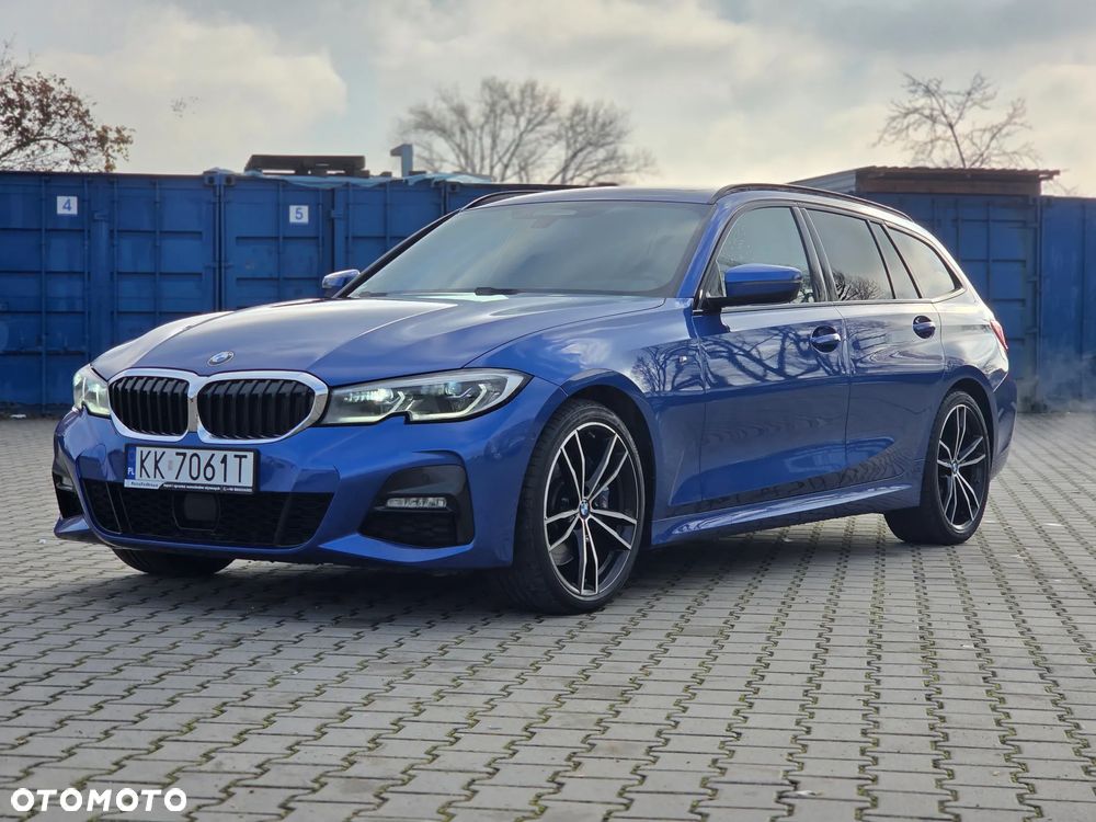 BMW Seria 3 330i xDrive M Sport sport - 3