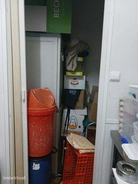 Cafetaria e pastelaria snack bar - Grande imagem: 5/8