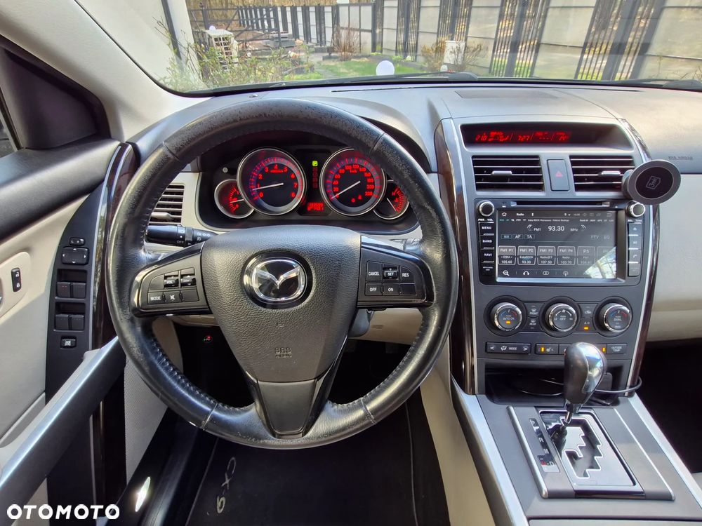 Mazda CX-9 - 8