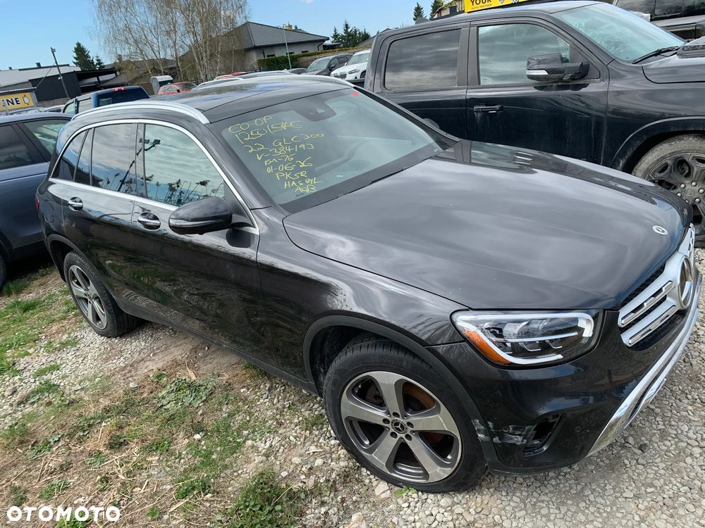 Mercedes-Benz GLC - 4