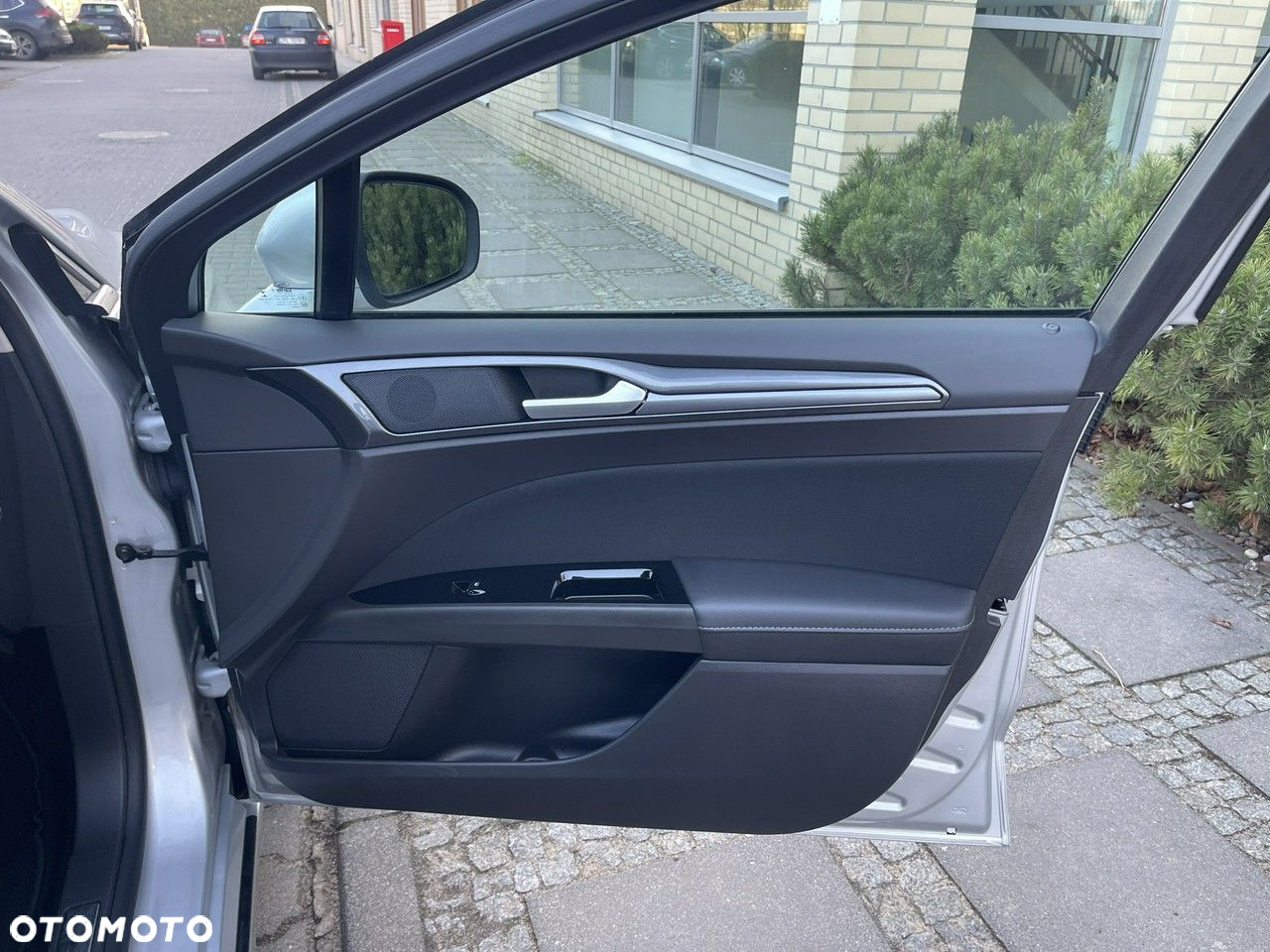Ford Mondeo - 29