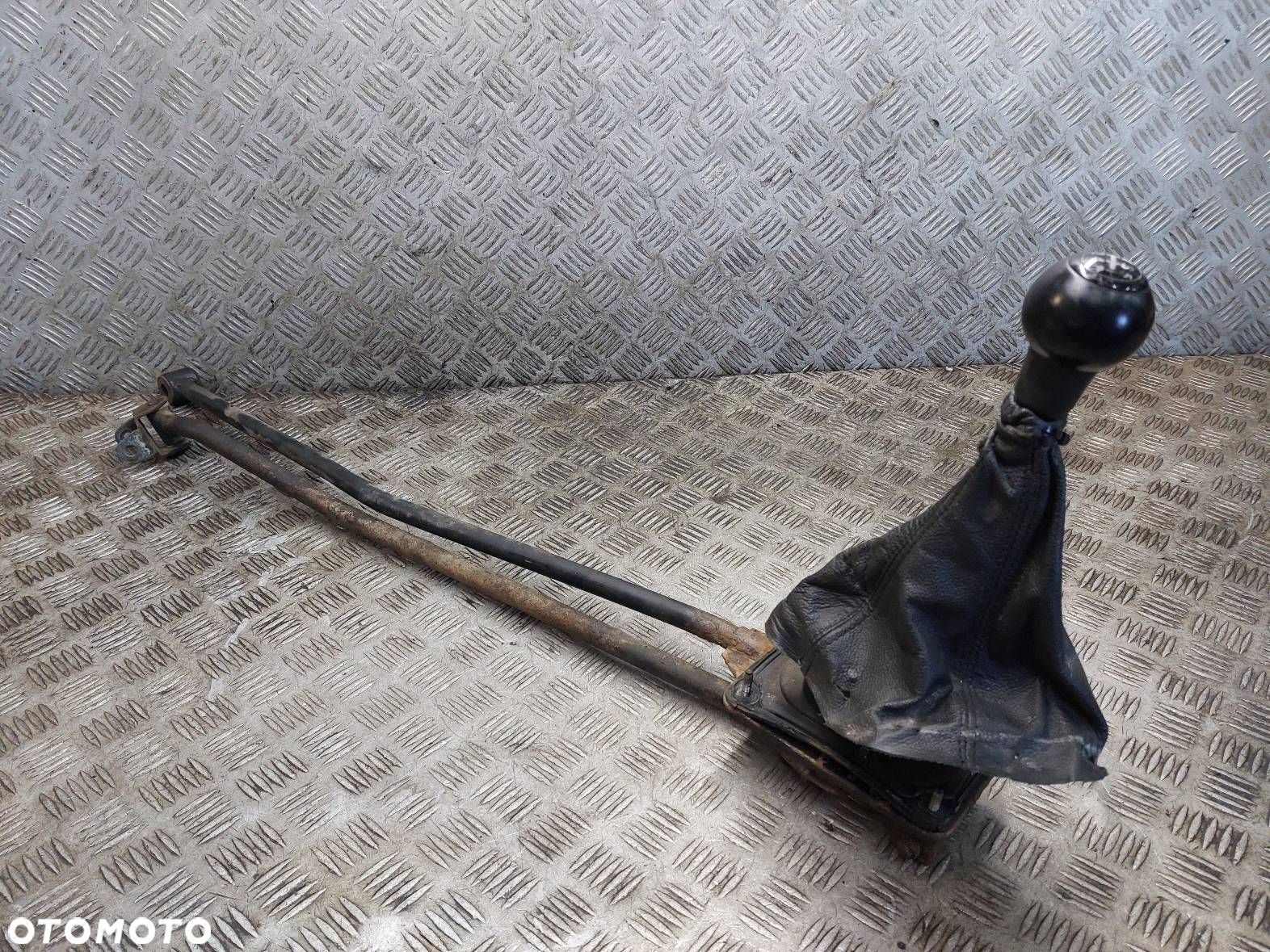 LEWAREK ZMIANY BIEGÓW + DRĄŻEK KIA RIO I 1.3 8V - 1