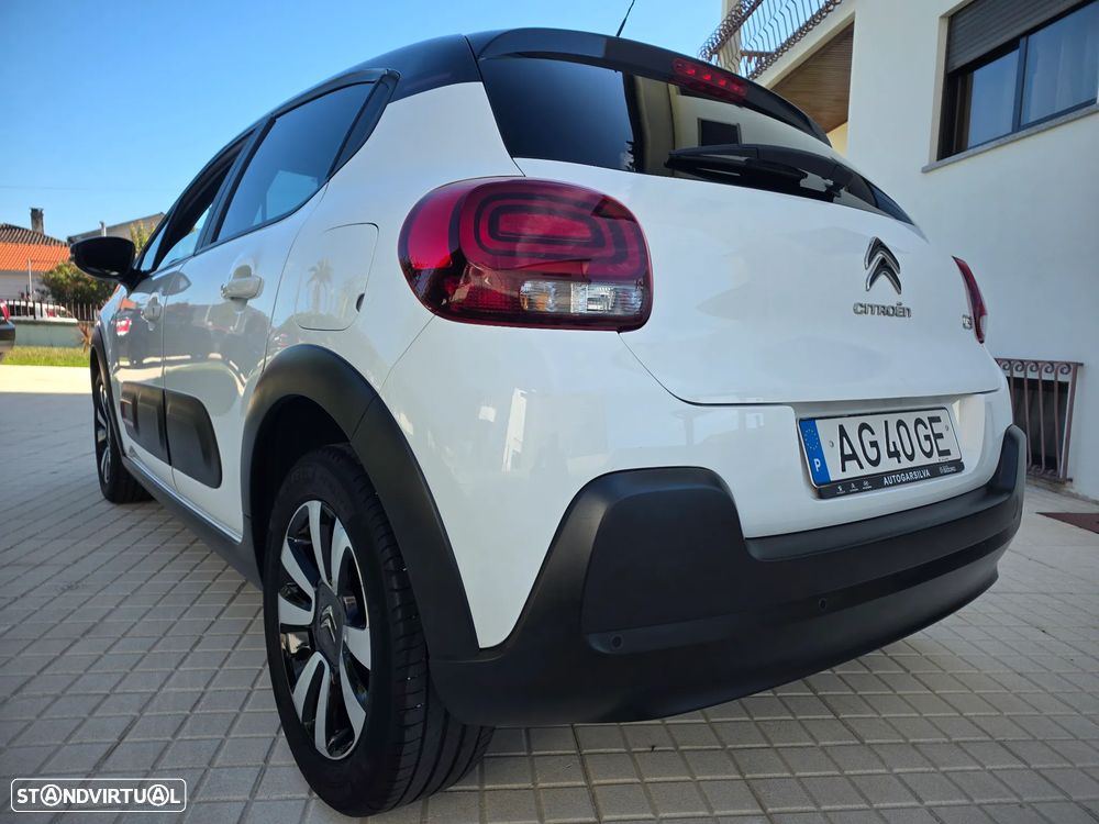 Citroën C3 1.2 PureTech C-Series - 12