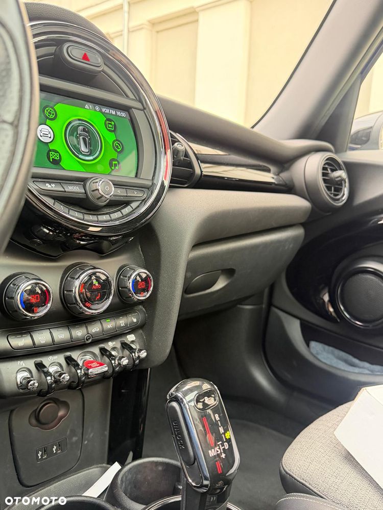 MINI Cooper S - 16