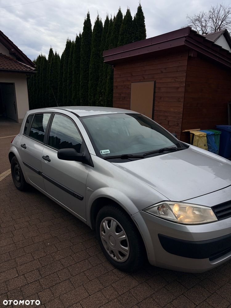 Renault Megane 1.4 16V Authentique - 5