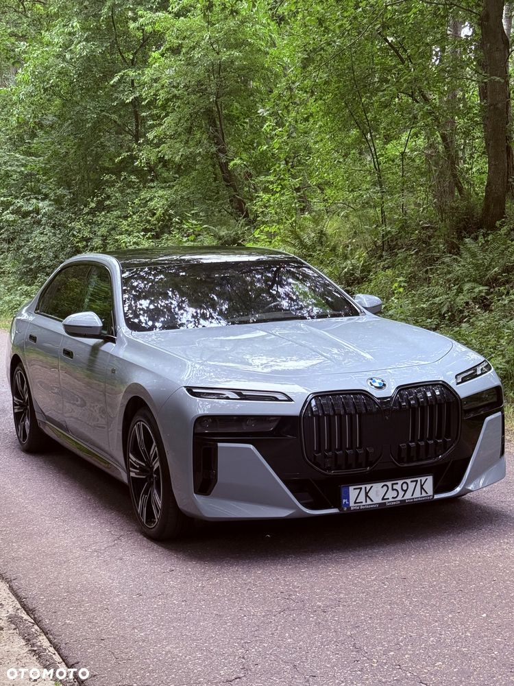 BMW Seria 7 - 2