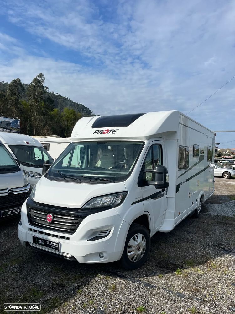 Pilote Essential 746 - 2