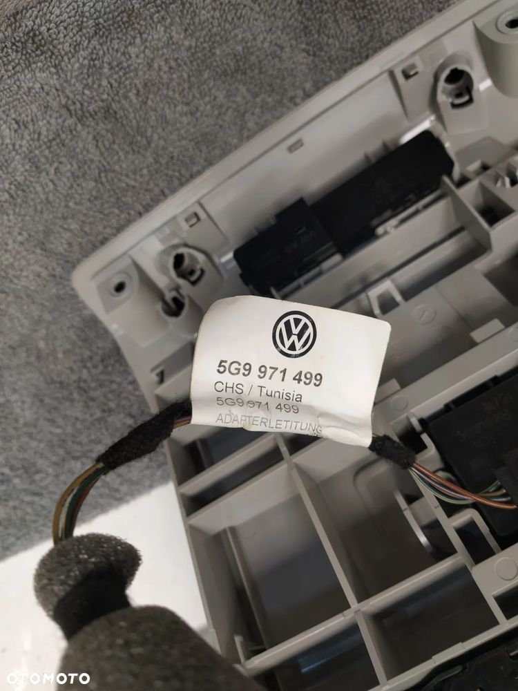 VW TIGUAN II LAMPKA PODSUFITKI OŚWIETLENIE KABINY PRZYCISKI SZYBERDACHU ORYGINAŁ - 4