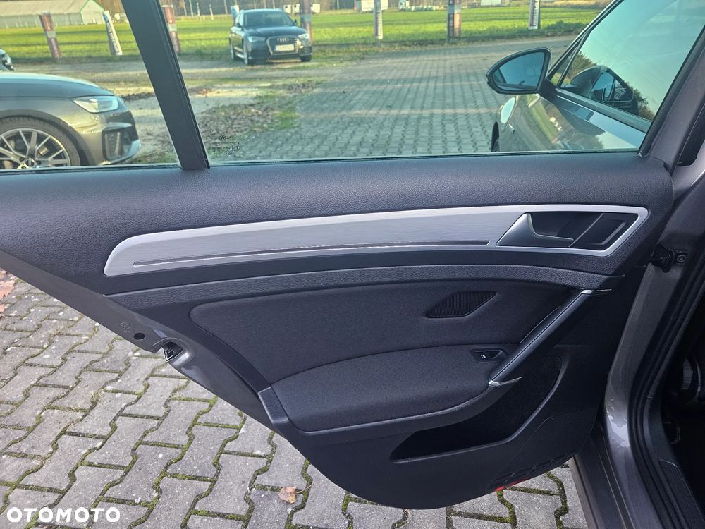 Volkswagen Golf 1.4 TSI BlueMotion Technology DSG Cup - 15