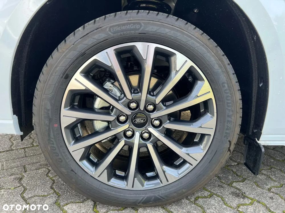 Ford Tourneo Custom 2.0 EcoBlue 320 AWD L2 Titanium X - 11