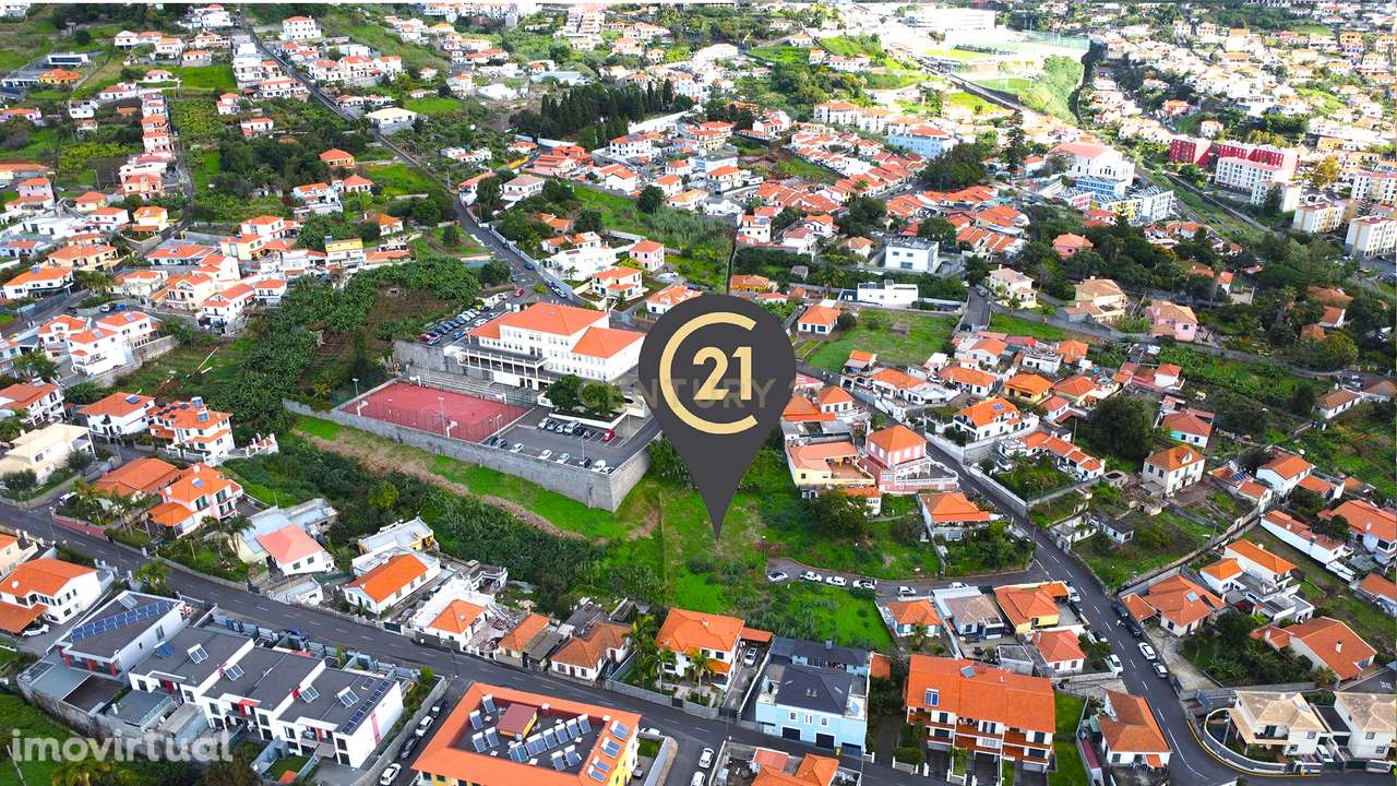 Terreno Urbano à Venda em Santo António – Funchal - Grande imagem: 2/8