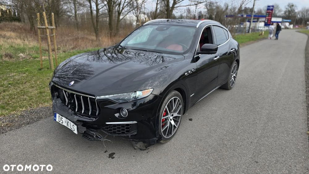 Maserati Levante S Q4 GranSport - 14