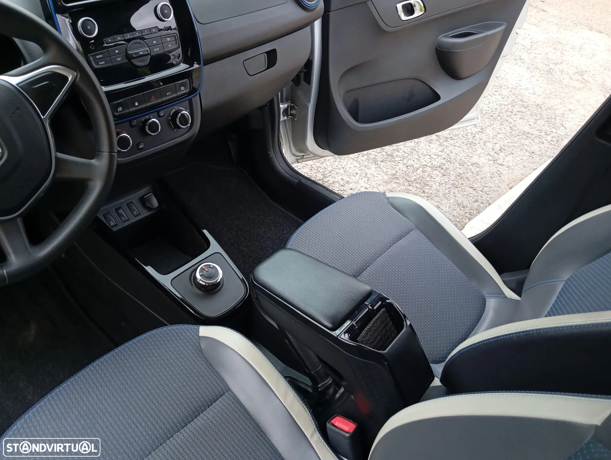 Dacia Spring Comfort - 14