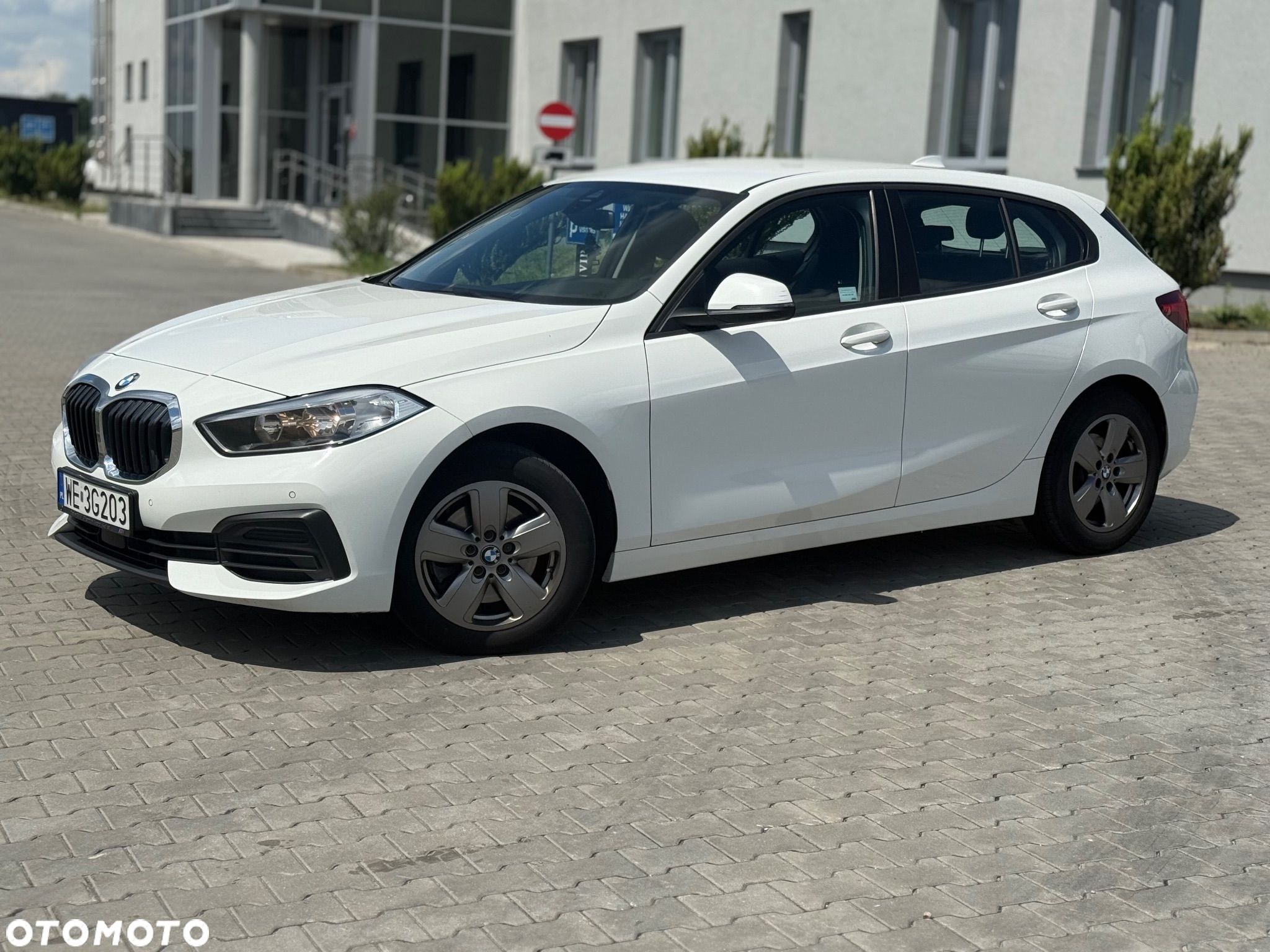 BMW Seria 1 118i - 1