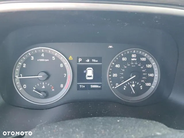 Hyundai Tucson - 9