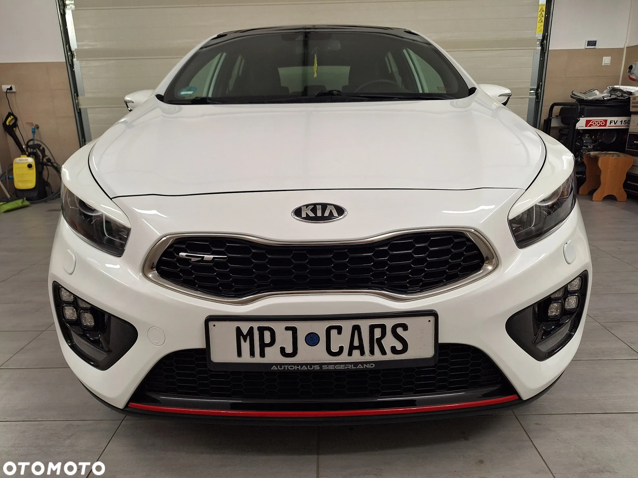 Kia Ceed 1.6 T-GDI GT - 3
