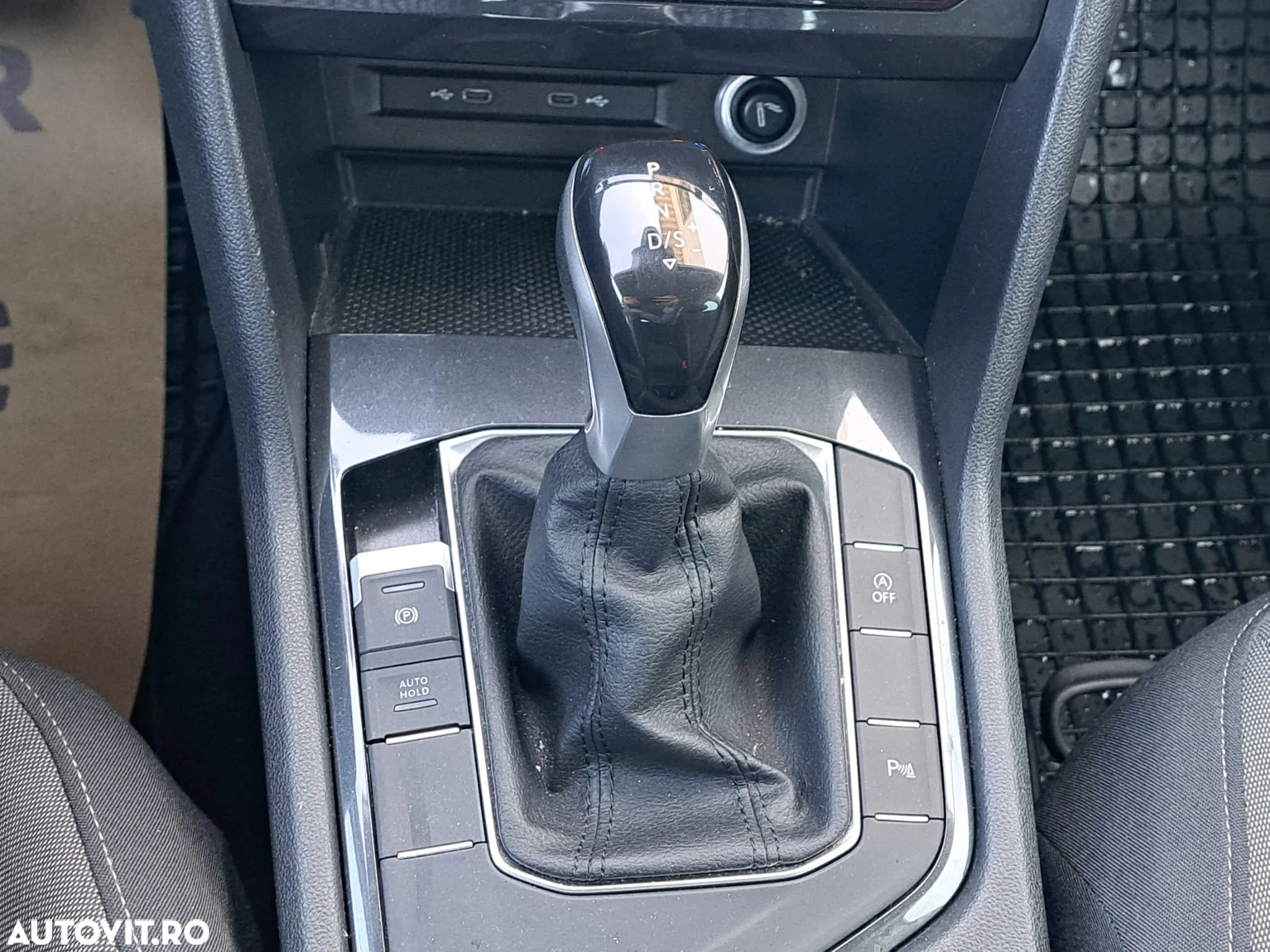 Volkswagen Tiguan 1.5 TSI OPF DSG Life - 30