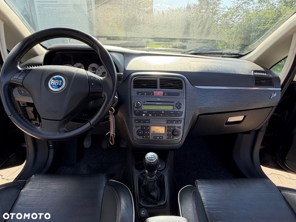 Fiat Punto 1.4 16V Sporting - 16